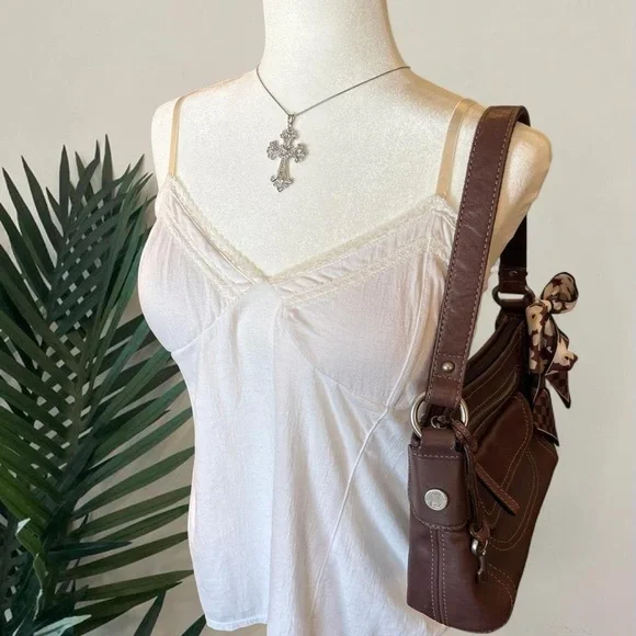 Vintage No Boundaries white lace cami tank top Y2K fairycore - Picture 3 of 5